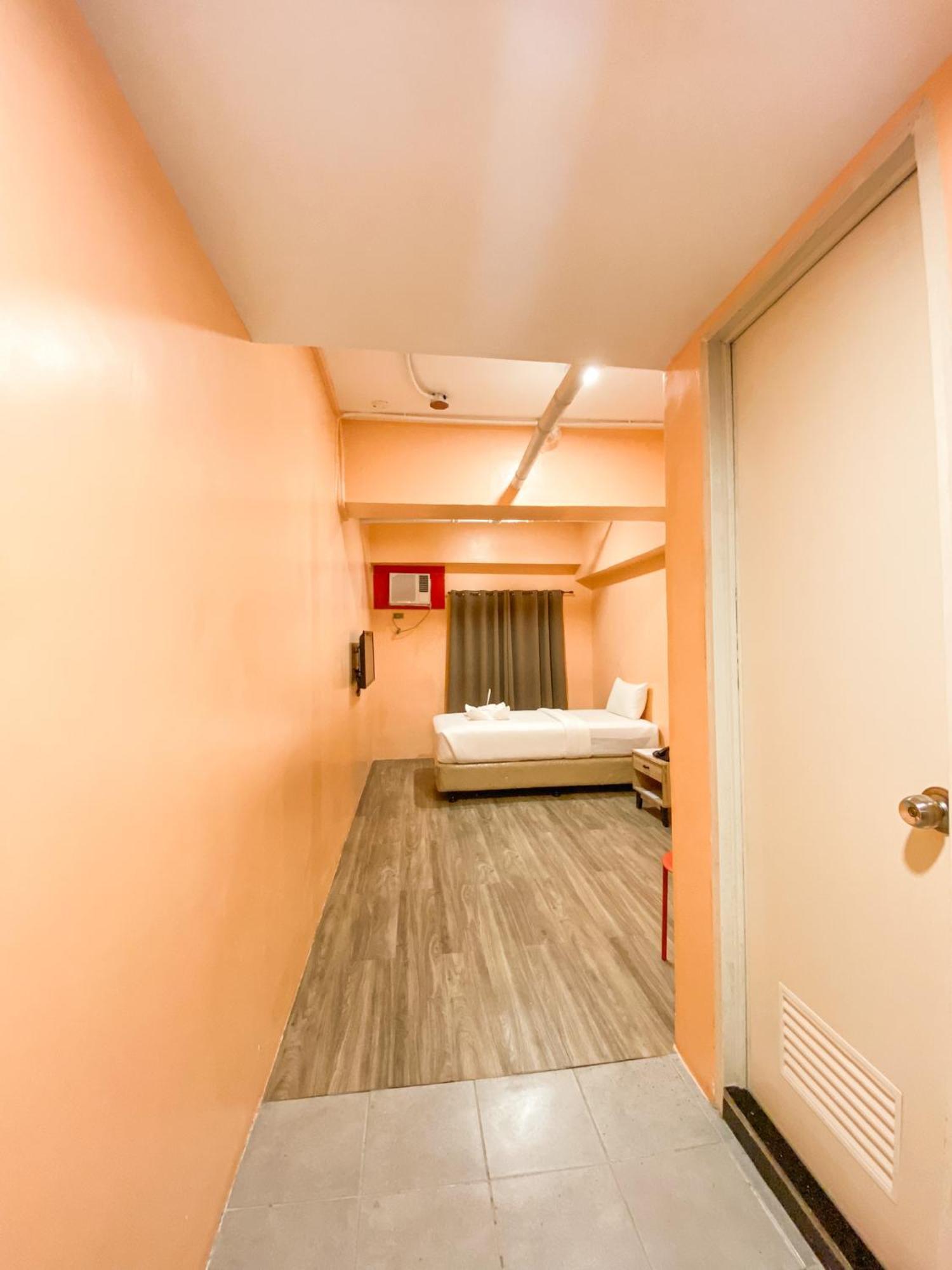 Kaizen Suites 马尼拉 外观 照片
